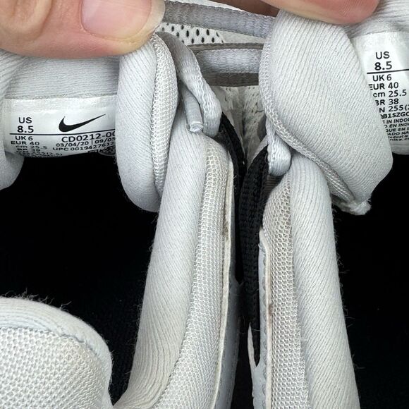 Women’s Nike Legend Essential Training Sneakers Pure Platinum Glacier Ice 8.5 - Picture 14 of 15